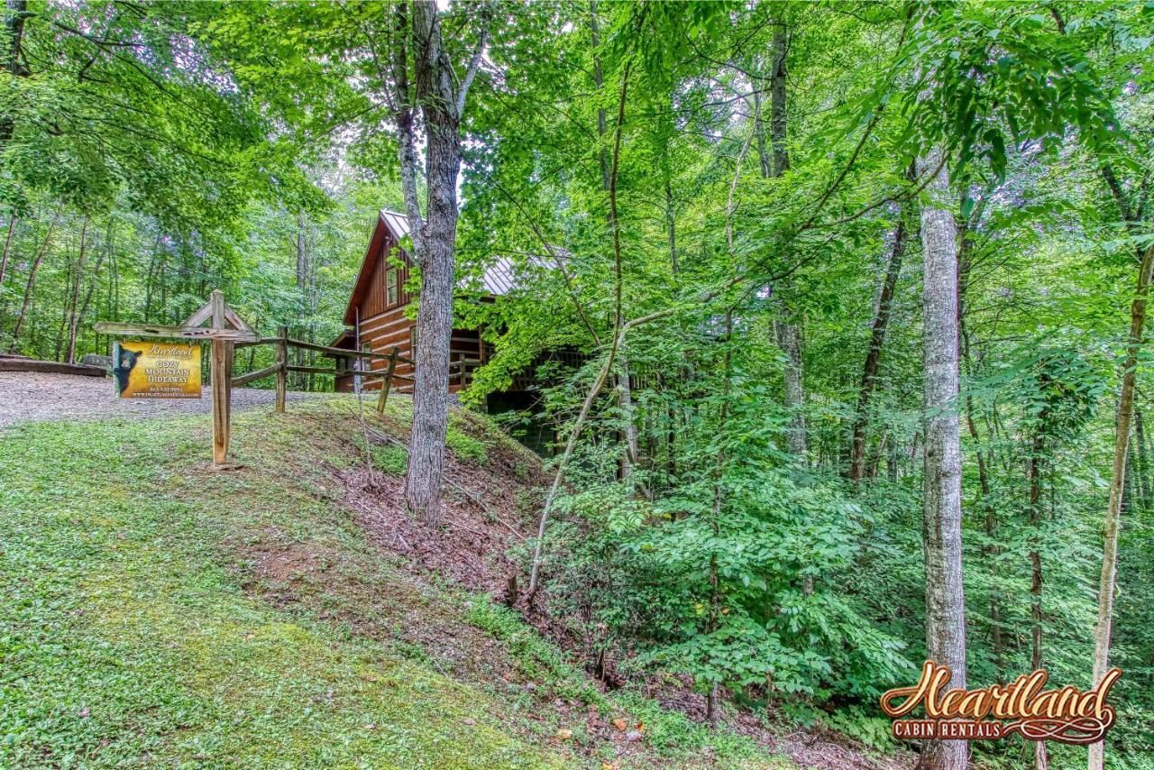 Cozy Mountain Hideaway Villa Gatlinburg Exterior photo